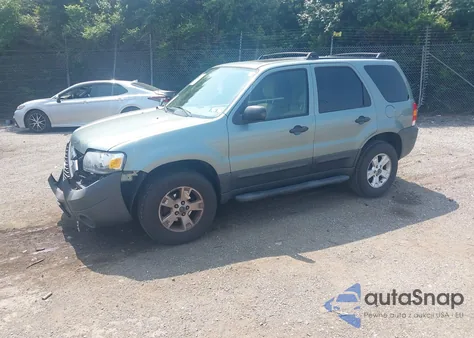 2007 Ford Escape Xlt z USA, uszkodzony, nr VIN 1FMYU03Z77KA98763